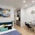 Old Ridzenes Design Апартаменти Рига