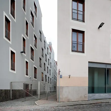 Old Ridzenes Design ريغا